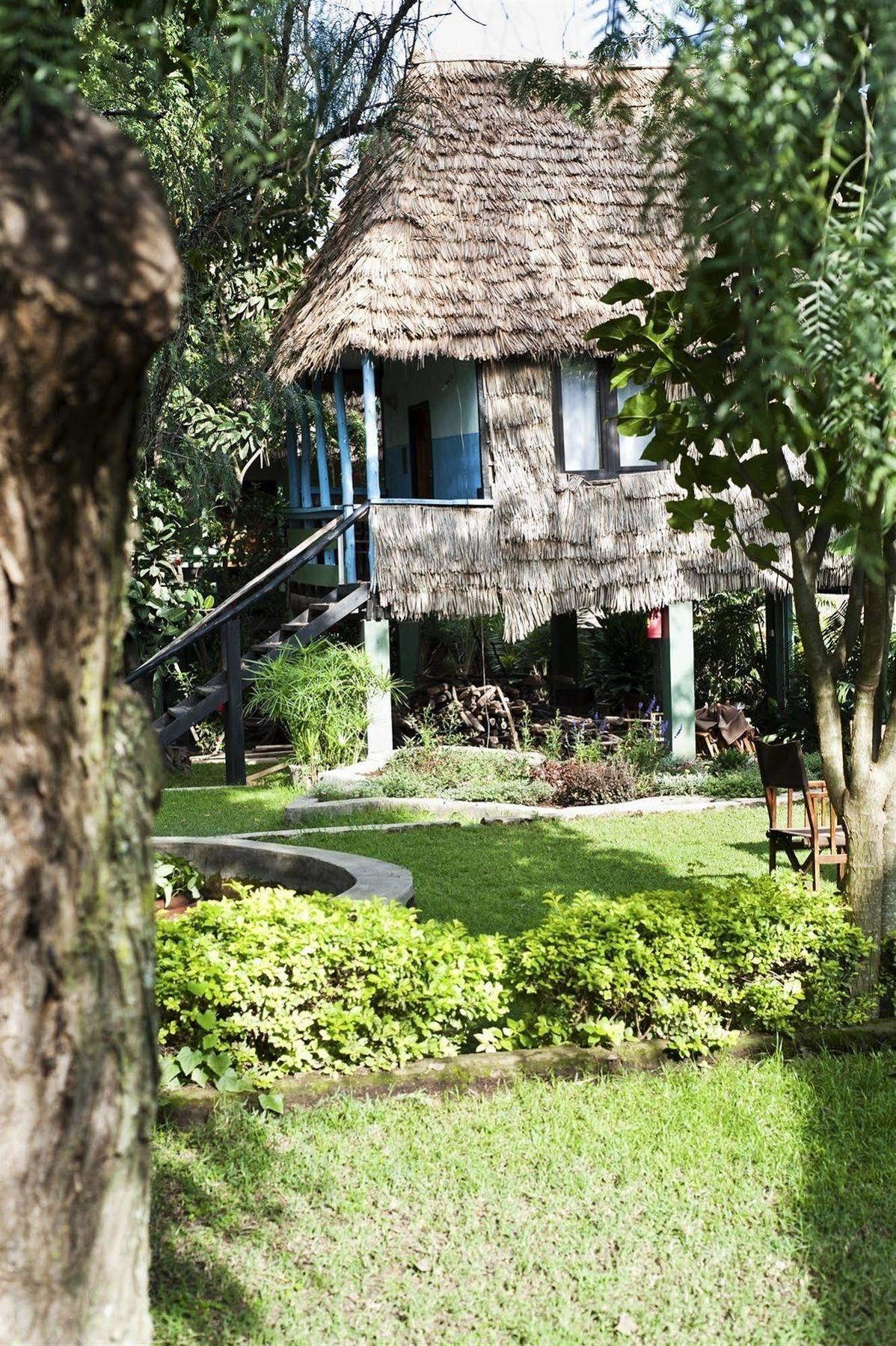 L Oasis Lodge And Restaurant Arusha Ngoại thất bức ảnh