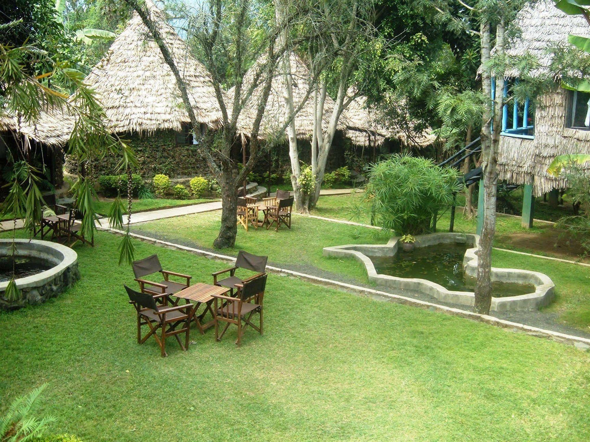 L Oasis Lodge And Restaurant Arusha Ngoại thất bức ảnh