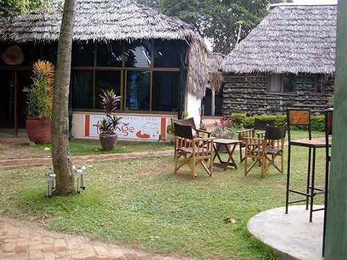 L Oasis Lodge And Restaurant Arusha Ngoại thất bức ảnh