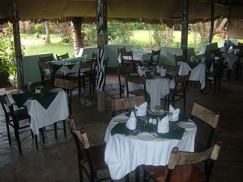 L Oasis Lodge And Restaurant Arusha Ngoại thất bức ảnh