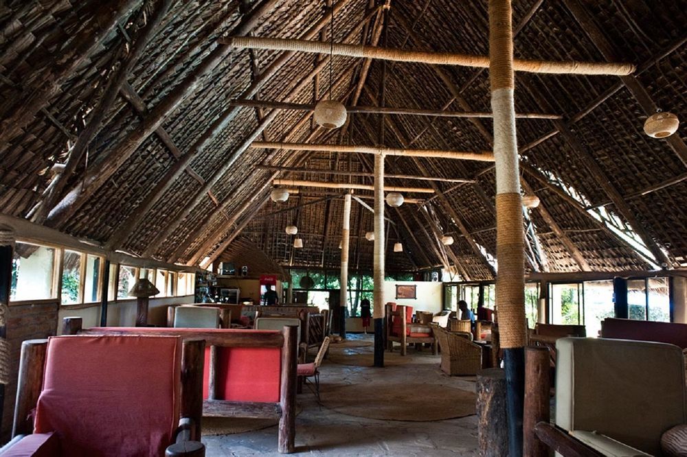L Oasis Lodge And Restaurant Arusha Ngoại thất bức ảnh